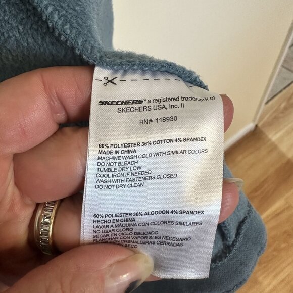 Skechers Womens Full Zip Sweatshirt Jacket Large Sky Grey Blue Pockets Athletic - Picture 3 of 7